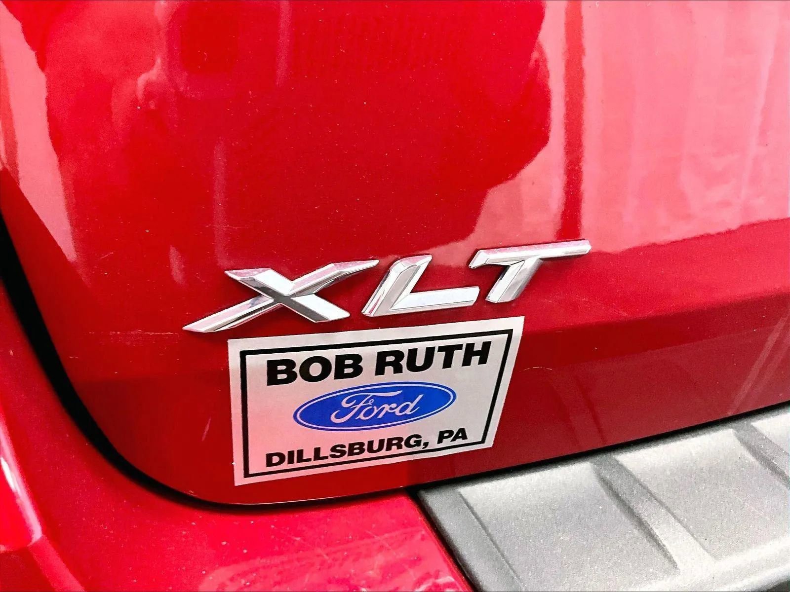 Certified 2023 Ford Explorer XLT w/ Equipment Group 202A image 13