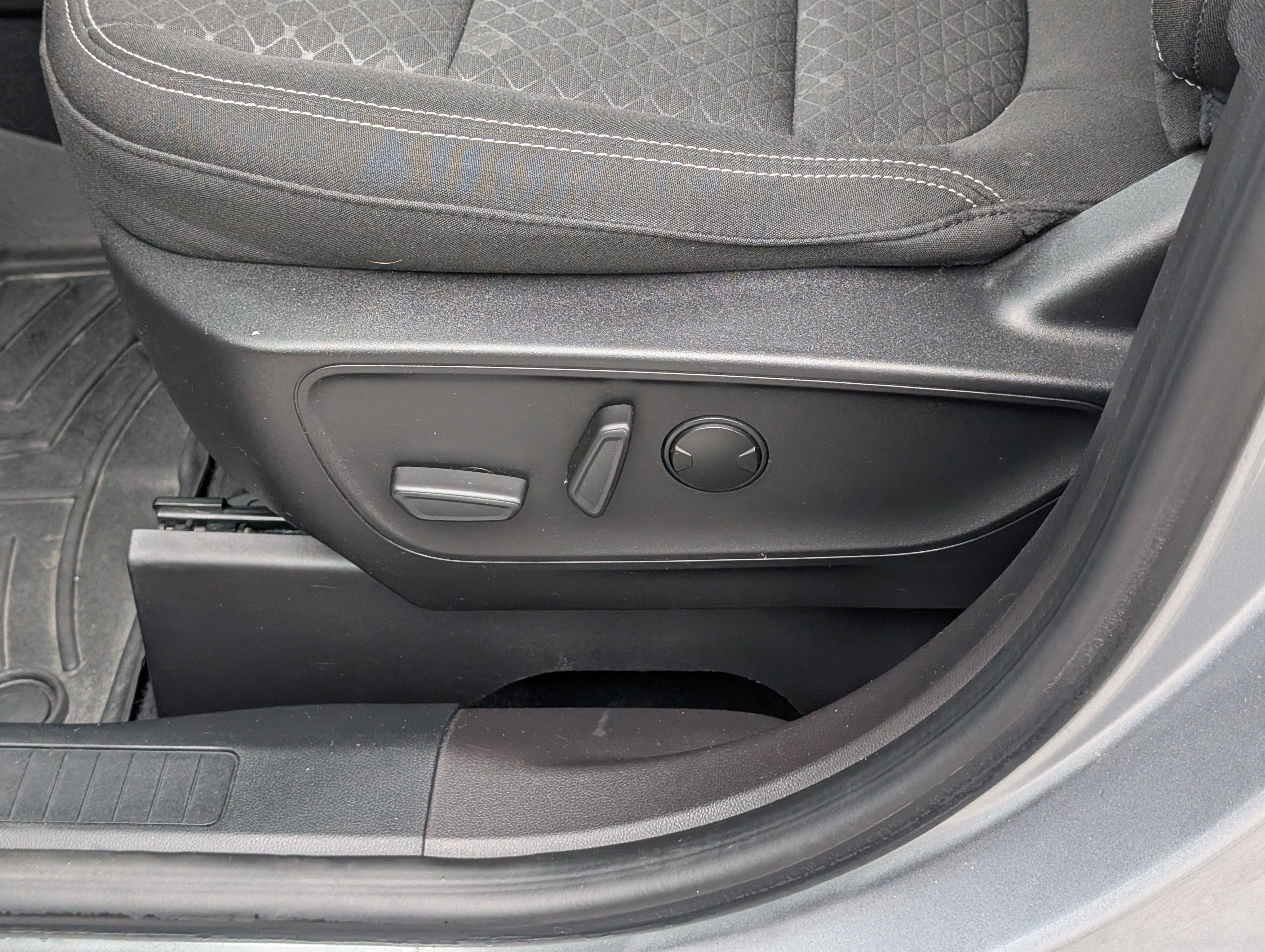 Certified 2023 Ford Escape Active image 21