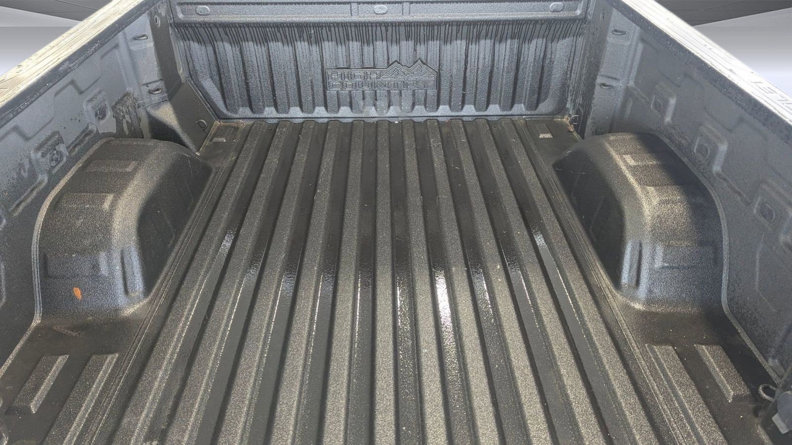 Used 2022 Chevrolet Silverado 1500 High Country w/ Z71 Off-Road Package image 22