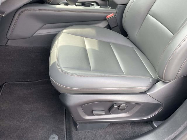 Certified 2025 Ford Explorer Active w/ Active Comfort Package image 20