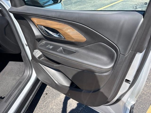 Used 2019 GMC Terrain SLE w/ Driver Convenience Package FWD image 6