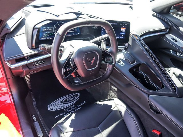 Used 2024 Chevrolet Corvette Stingray Preferred Cpe w/ Z51 Performance Package RWD image 14