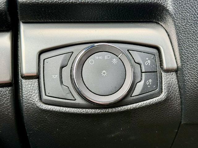 Certified 2018 Ford Explorer XLT AWD/4WD image 22