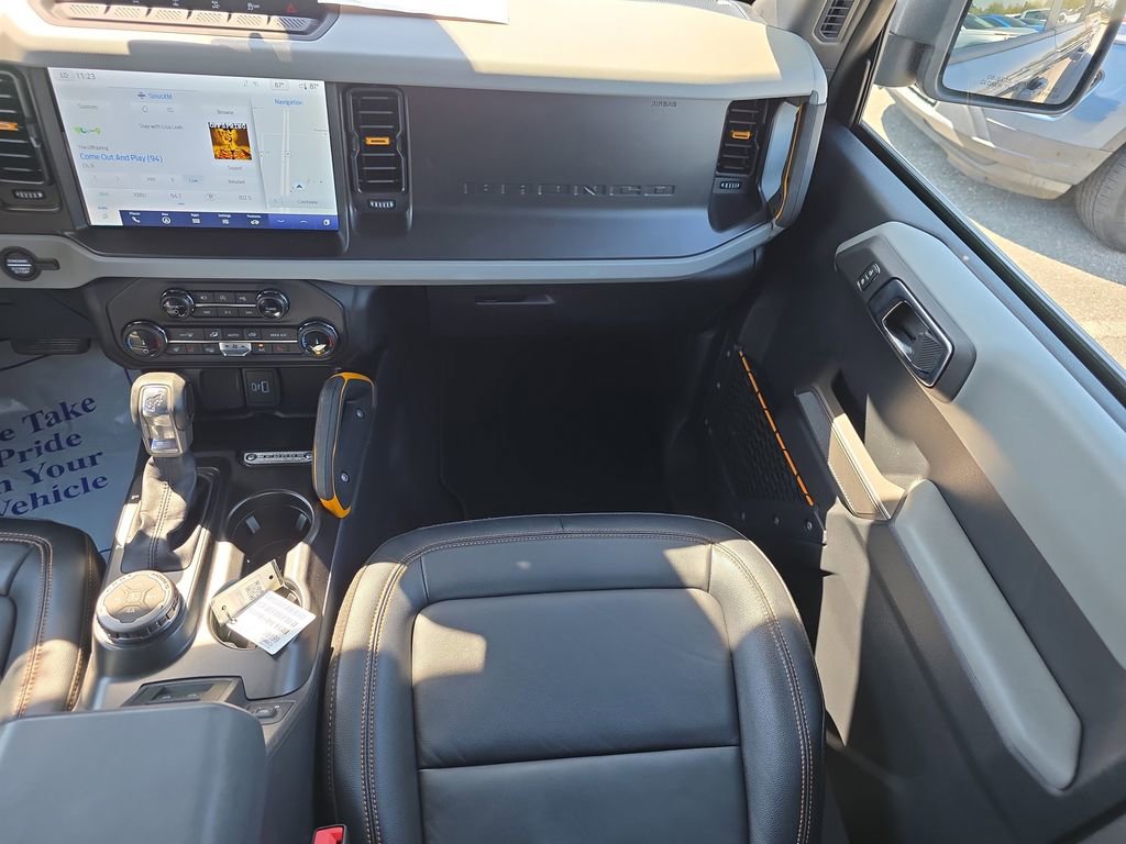 Certified 2022 Ford Bronco Badlands AWD/4WD image 17