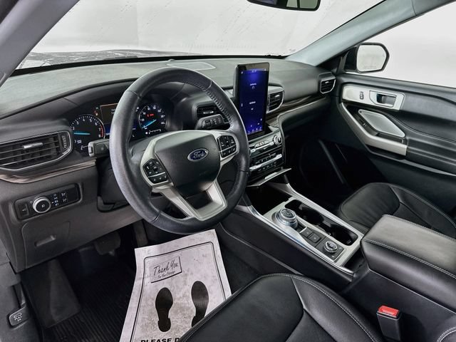 Certified 2023 Ford Explorer Limited w/ Limited Technology Package AWD/4WD image 15