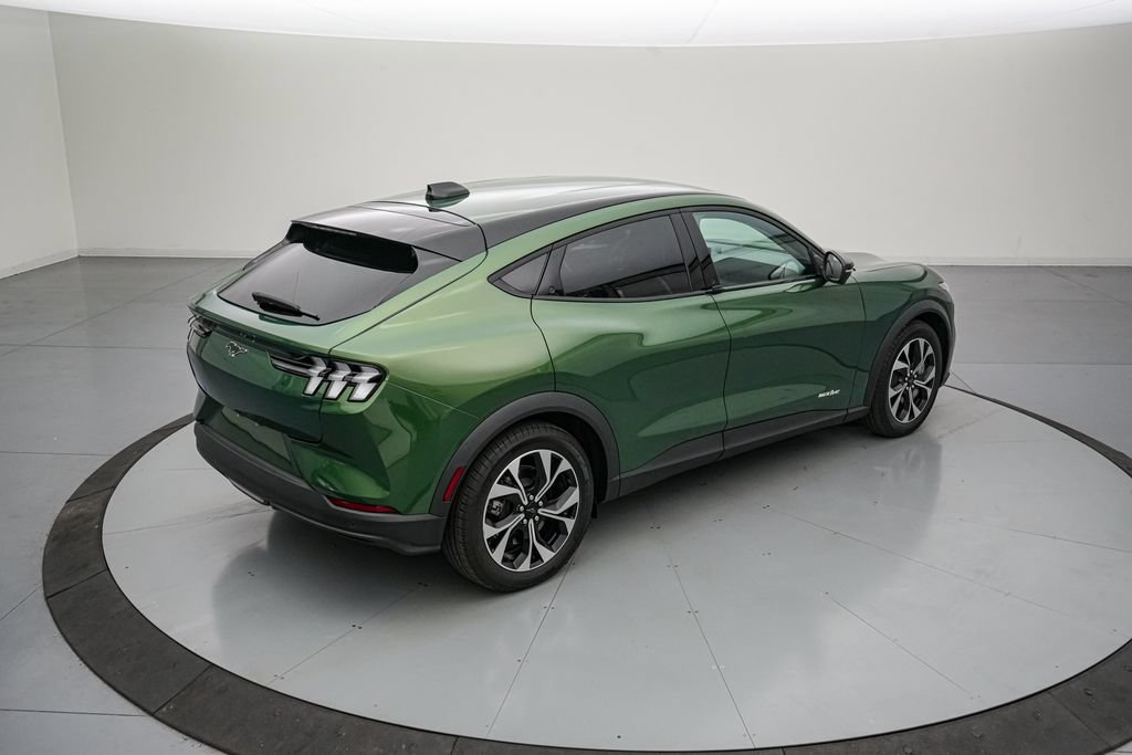 Certified 2025 Ford Mustang Mach-E Select RWD image 4