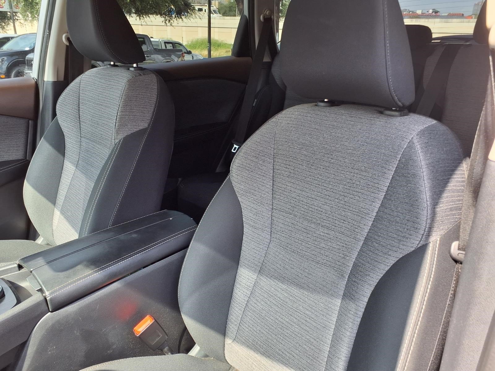 Used 2023 Nissan Rogue SV AWD/4WD image 14