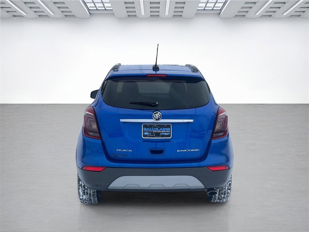 Used 2017 Buick Encore Essence image 4