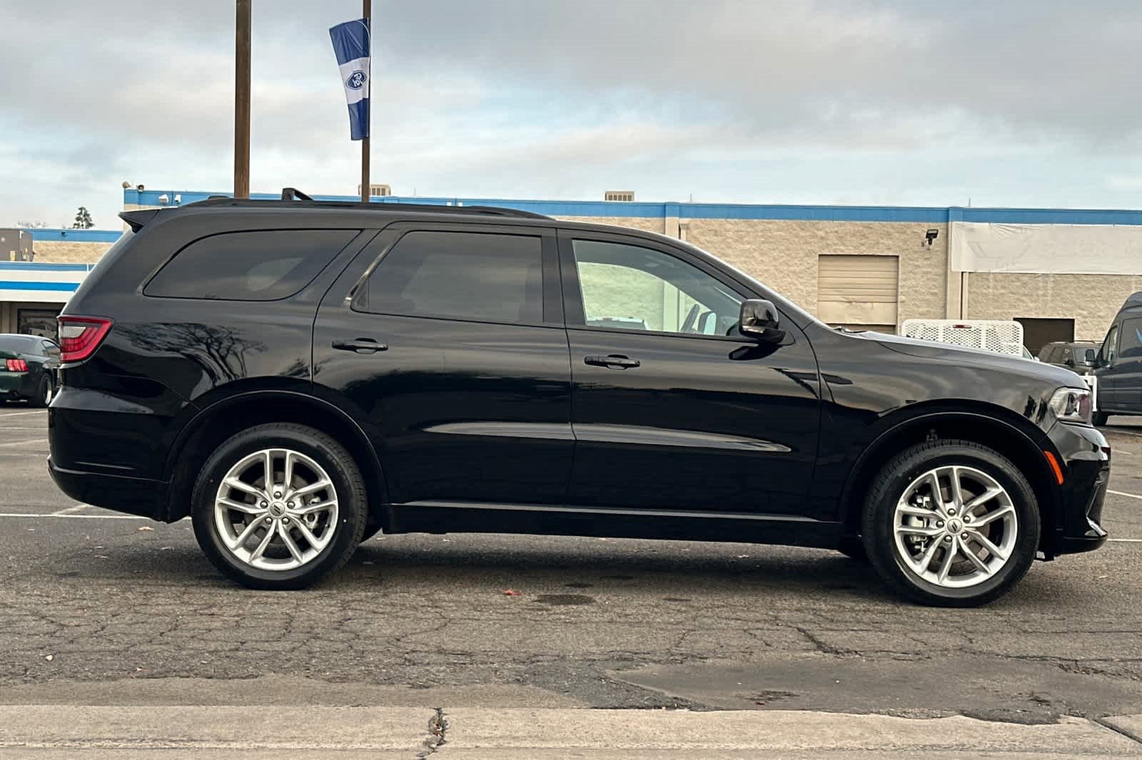 Used 2024 Dodge Durango GT image 6