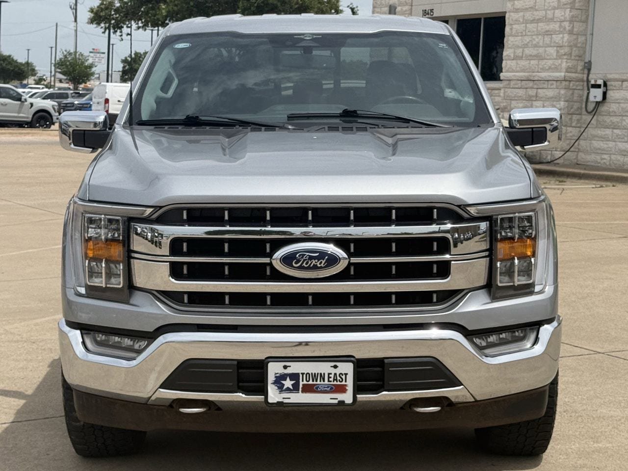 Certified 2023 Ford F150 Lariat w/ FX4 Off-Road Package AWD/4WD image 7