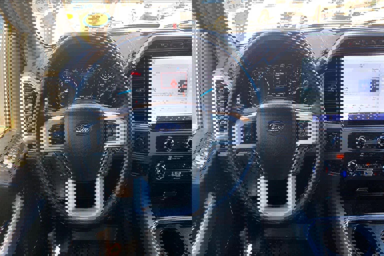 Certified 2022 Ford F350 Lariat w/ Tremor Off-Road Package image 5