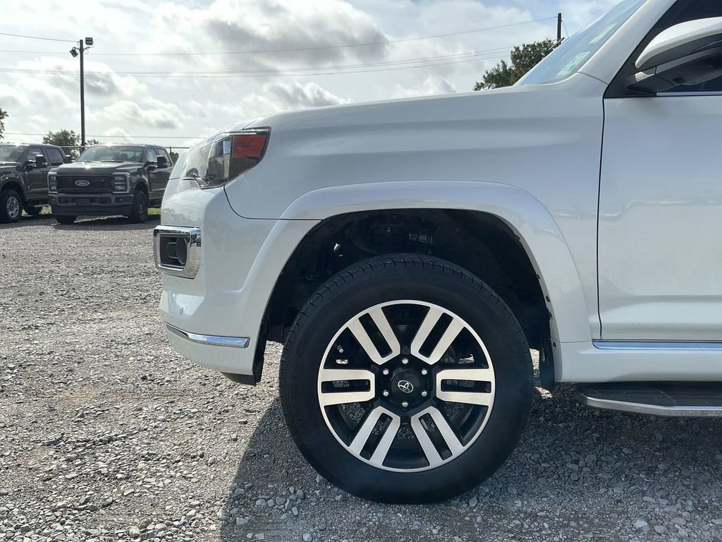 Used 2017 Toyota 4Runner Limited RWD image 11