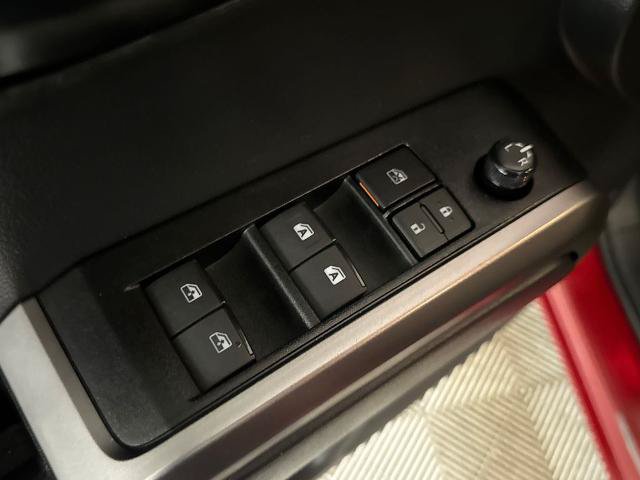 Used 2023 Toyota Tacoma SR5 RWD image 16