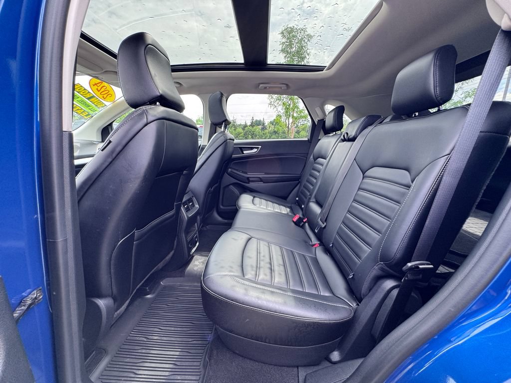 Certified 2024 Ford Edge SEL w/ Convenience Package AWD/4WD image 15