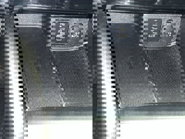 Certified 2024 Ford Escape Platinum image 33