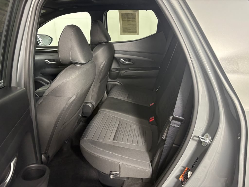 Used 2023 Hyundai Santa Cruz Night AWD/4WD image 30