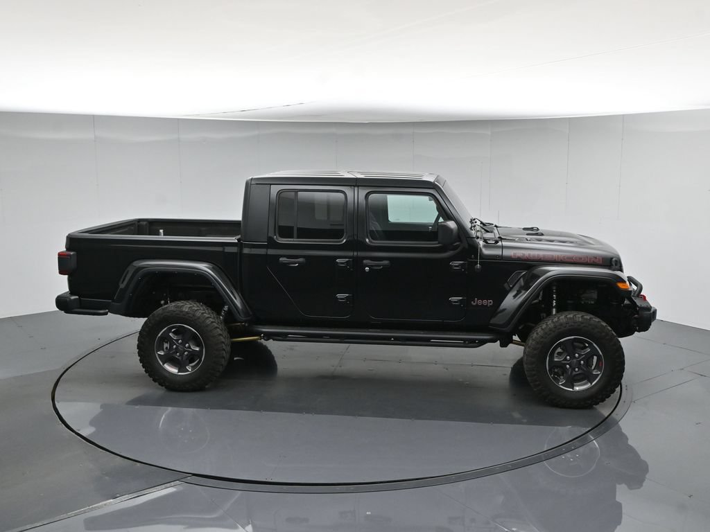 Used 2023 Jeep Gladiator Rubicon w/ LED Lighting Group AWD/4WD image 39