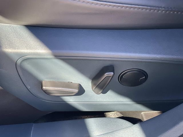 Certified 2024 Ford Maverick Lariat w/ Black Appearance Package image 20