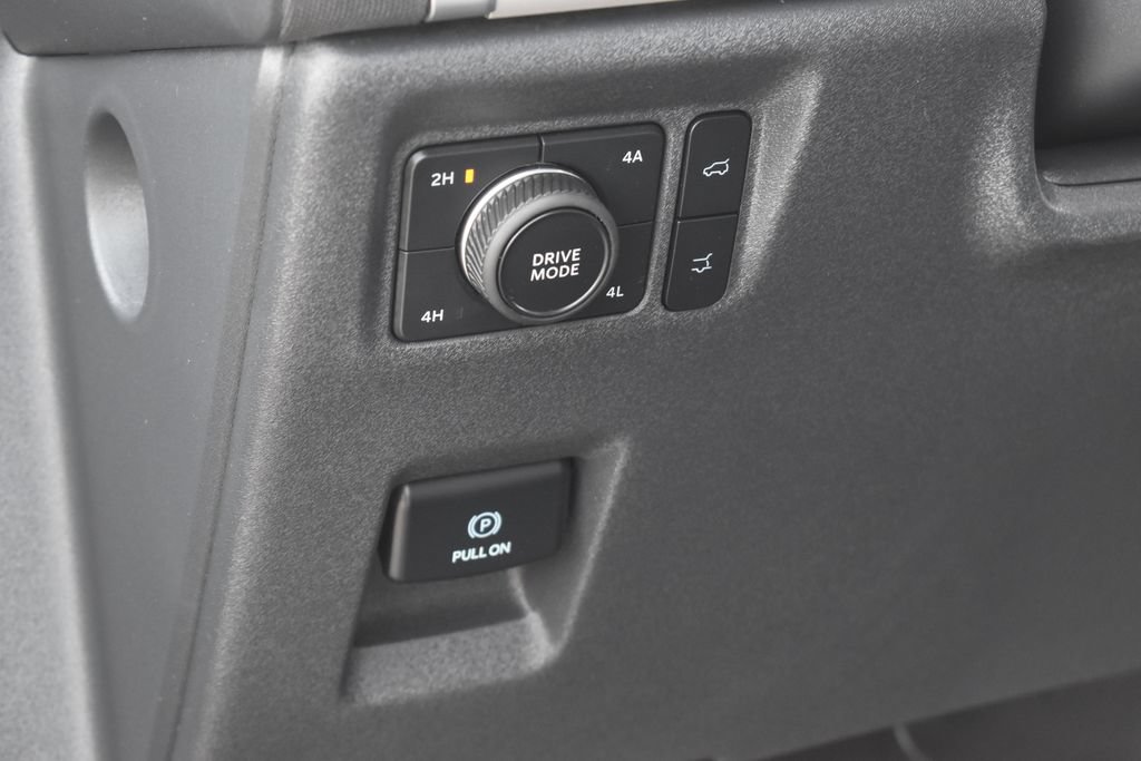 Certified 2025 Ford Expedition Max Active AWD/4WD image 23