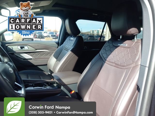 Certified 2025 Ford Explorer Platinum w/ LUX Leather Package image 24