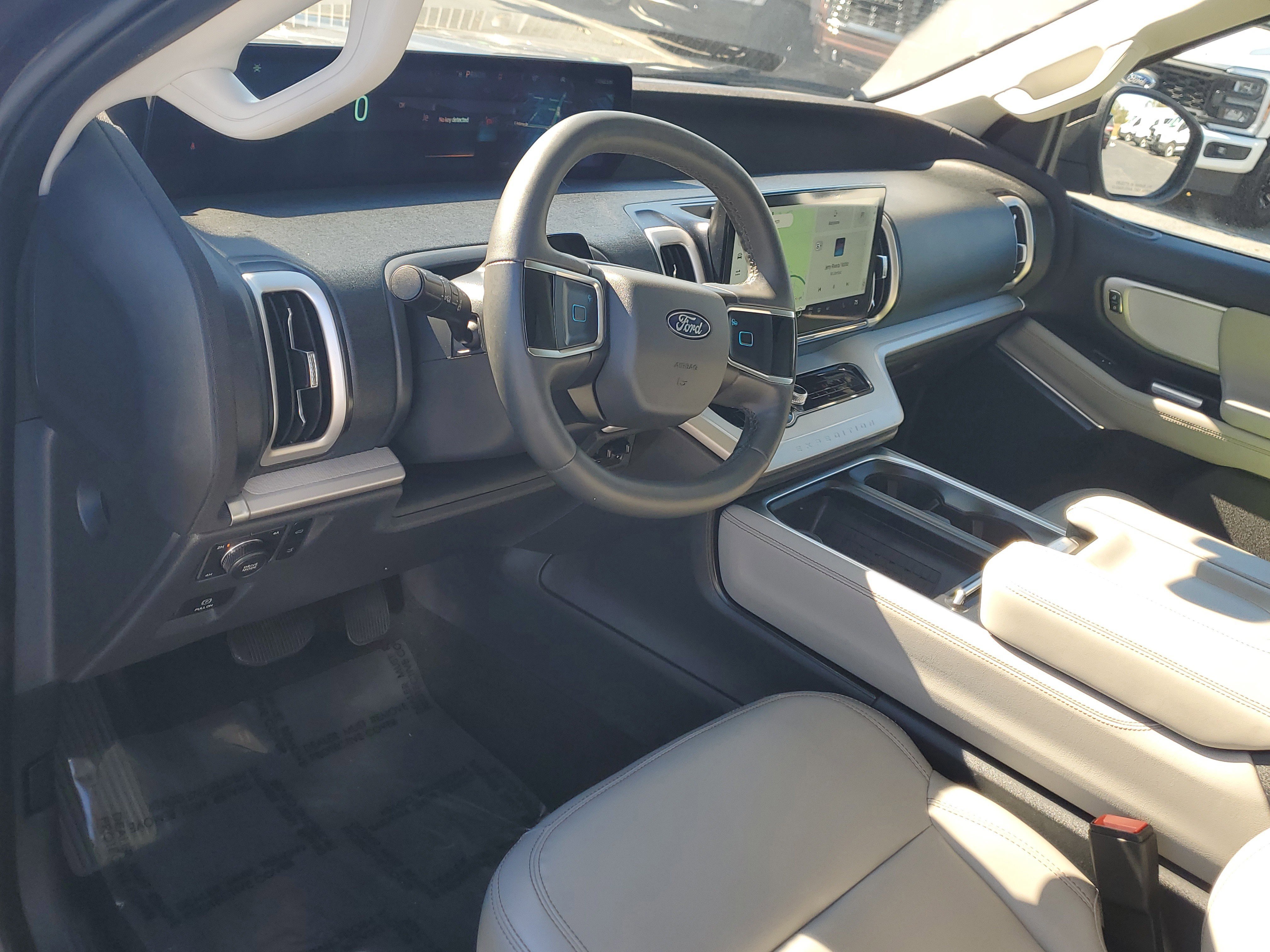 Certified 2025 Ford Expedition Max Active image 23