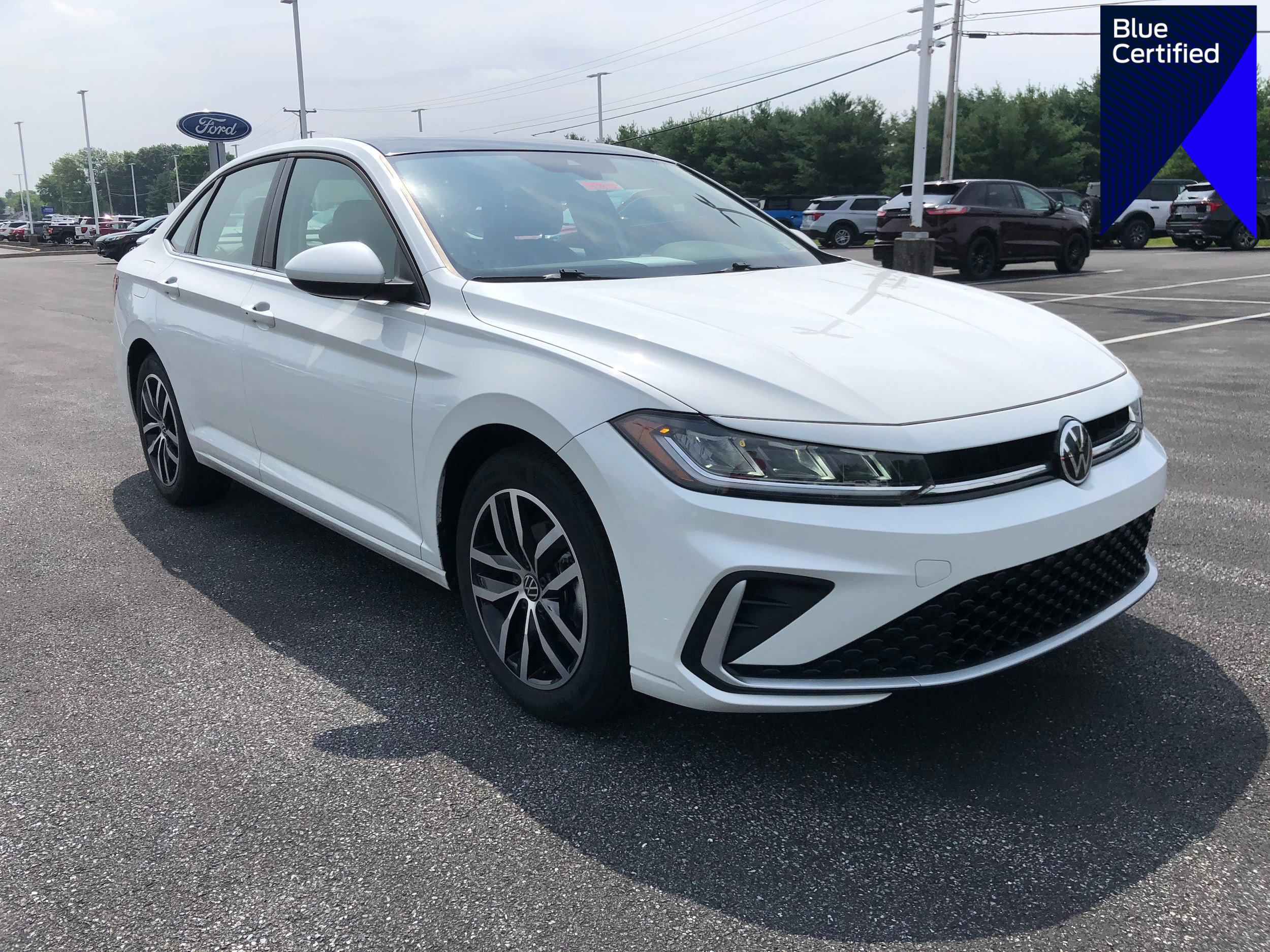 Used 2025 Volkswagen Jetta SE