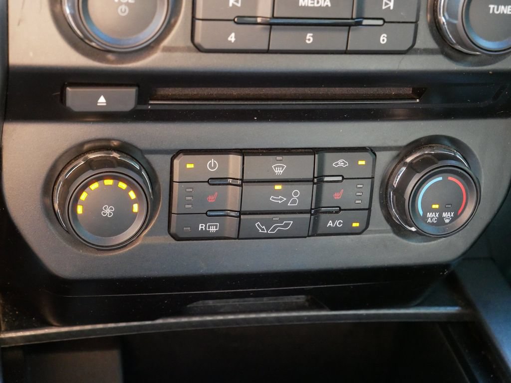 Certified 2018 Ford F150 XLT w/ Equipment Group 302A Luxury AWD/4WD image 23