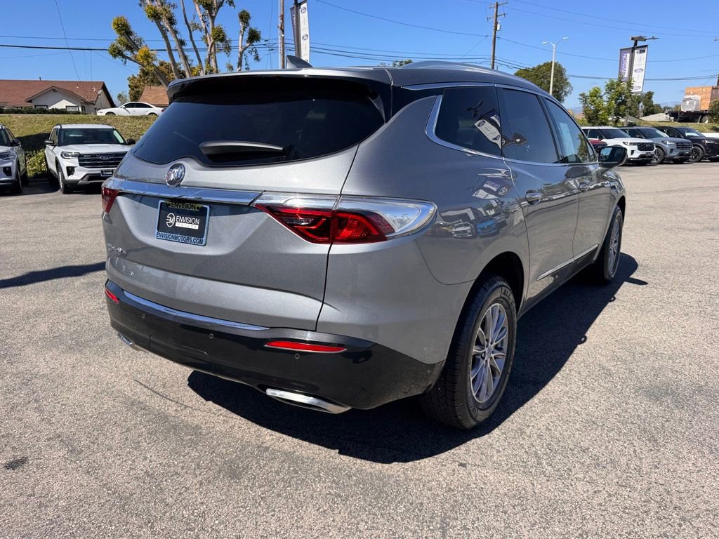 Used 2024 Buick Enclave Premium image 12