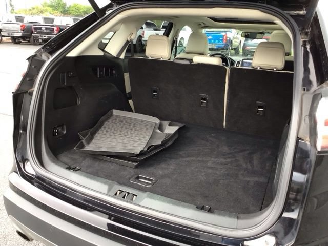 Certified 2023 Ford Edge Titanium AWD/4WD image 23