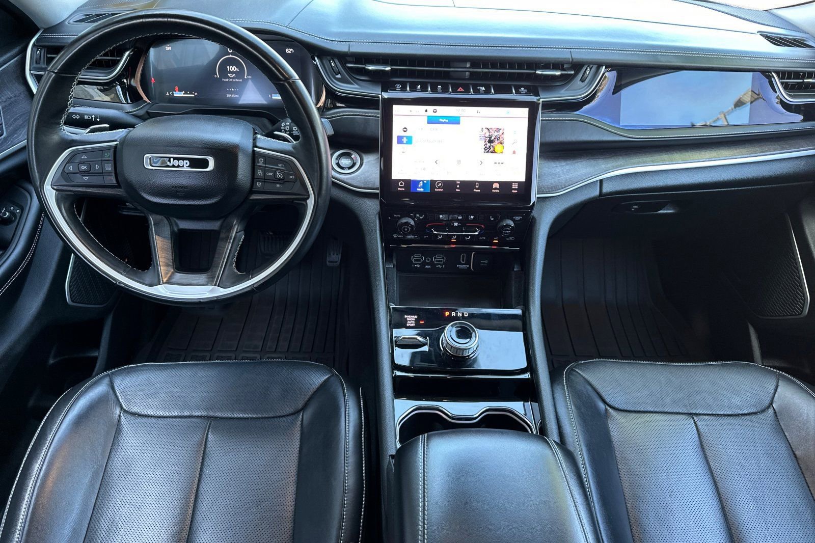 Used 2022 Jeep Grand Cherokee L Limited w/ Luxury Tech Group II AWD/4WD image 16