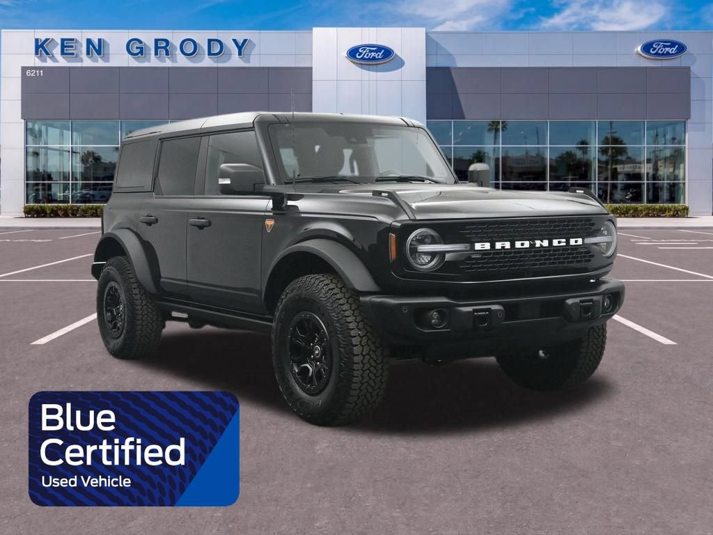 Certified 2025 Ford Bronco Badlands AWD/4WD image 1