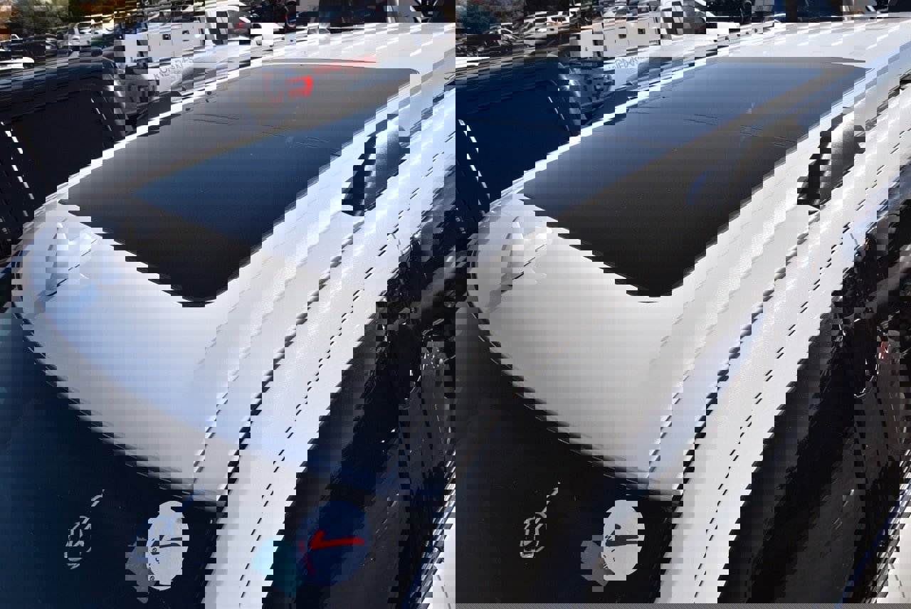 Certified 2024 Ford Expedition Limited image 8