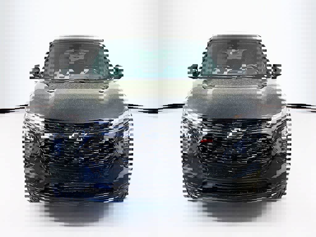 Used 2024 Chevrolet Trax RS image 8