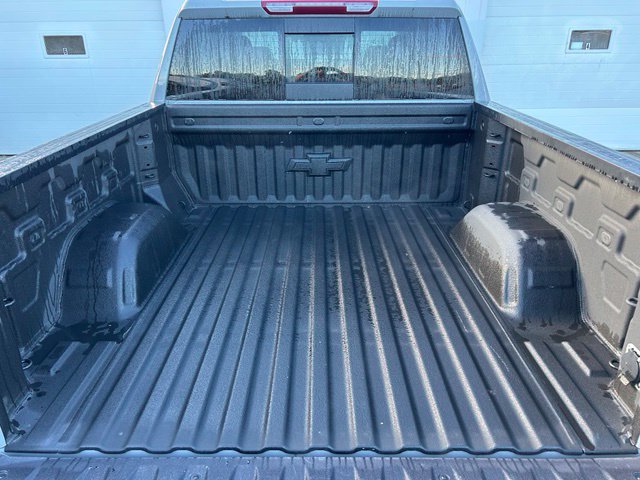 Used 2024 Chevrolet Silverado 1500 LT Trail Boss w/ Convenience Package II AWD/4WD image 11