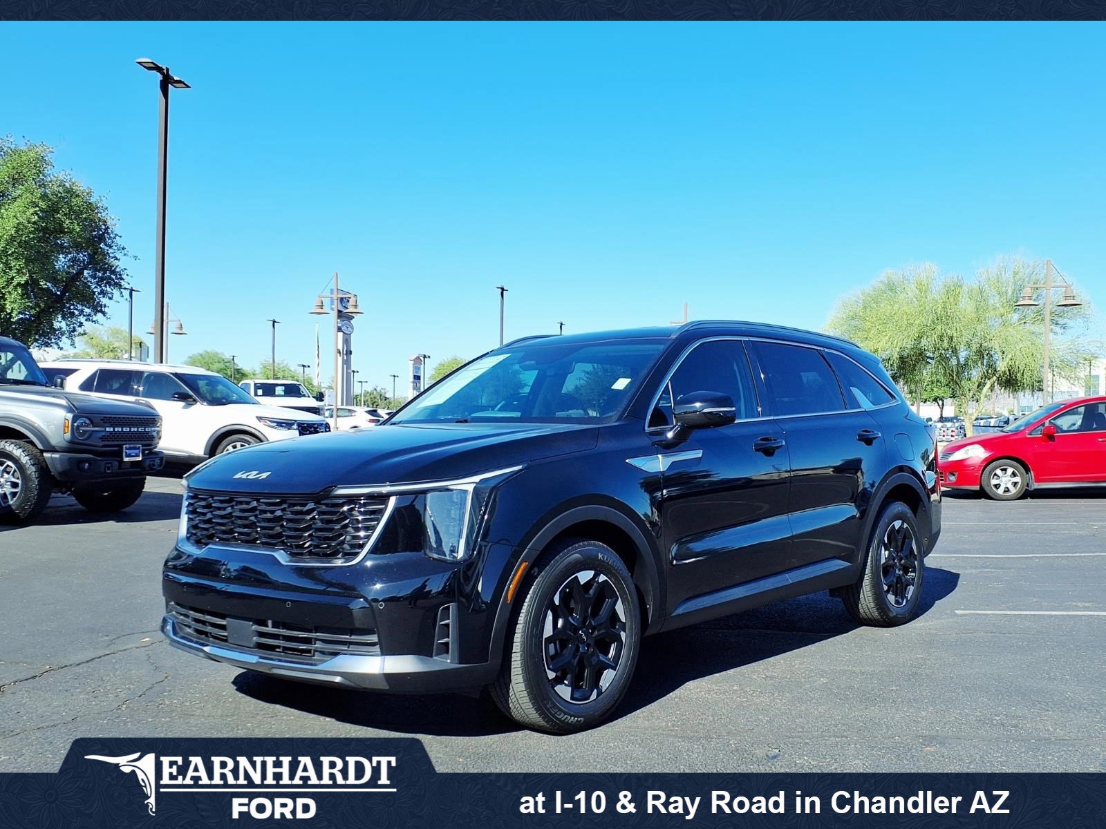 Used 2024 Kia Sorento S image 7