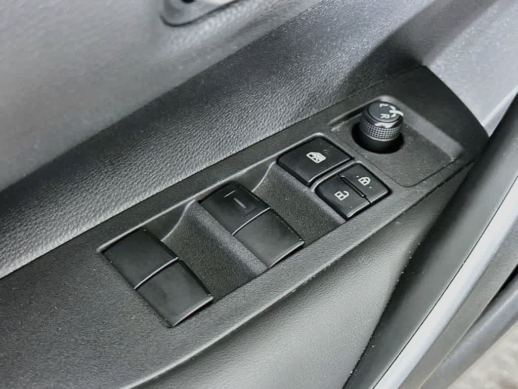 Used 2022 Toyota Corolla SE FWD image 27