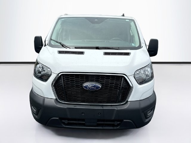 Certified 2025 Ford Transit 250 Low Roof w/ Exterior Upgrade Package RWD image 2