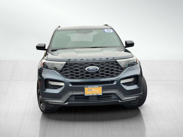 Certified 2022 Ford Explorer ST-Line w/ Class IV Trailer Tow Package image 2