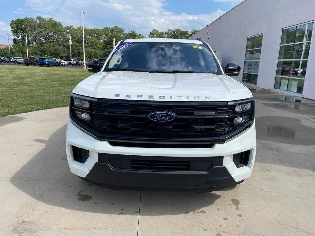 Certified 2025 Ford Expedition Active RWD image 3