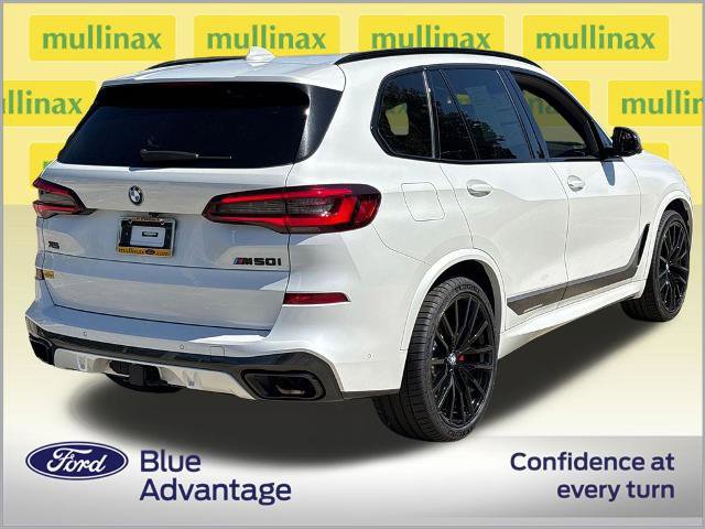 Used 2022 BMW X5 M50i AWD/4WD image 4