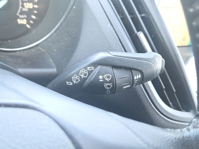 Certified 2019 Ford Escape Titanium AWD/4WD image 42
