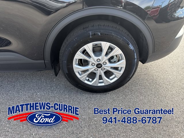 Certified 2026 Ford Escape Active FWD image 14