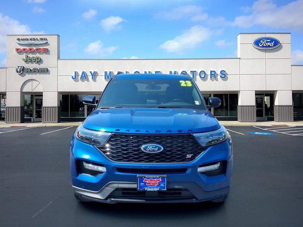 Certified 2023 Ford Explorer ST w/ Equipment Group 401A AWD/4WD image 9
