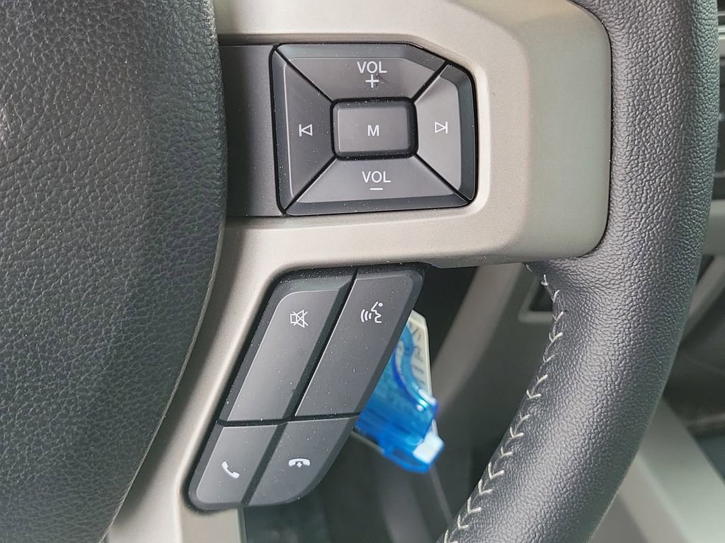 Certified 2019 Ford F250 Lariat w/ Chrome Package image 26