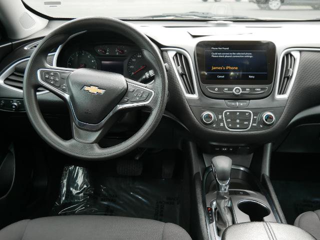 Used 2024 Chevrolet Malibu LT FWD image 16