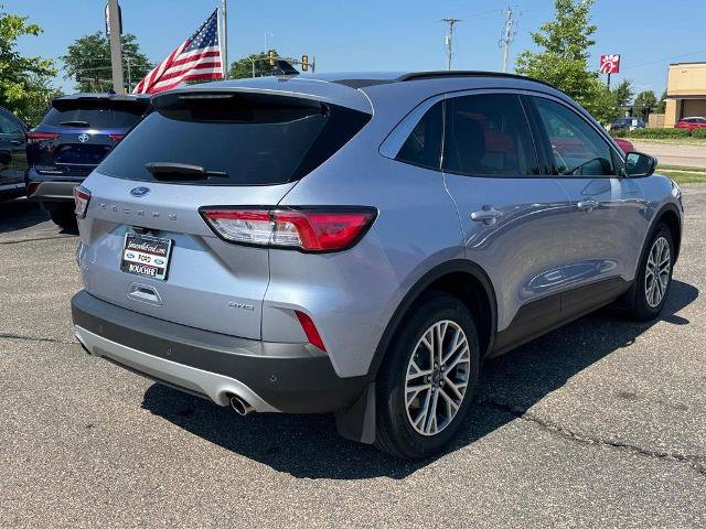 Certified 2022 Ford Escape SEL w/ Technology Package AWD/4WD image 5
