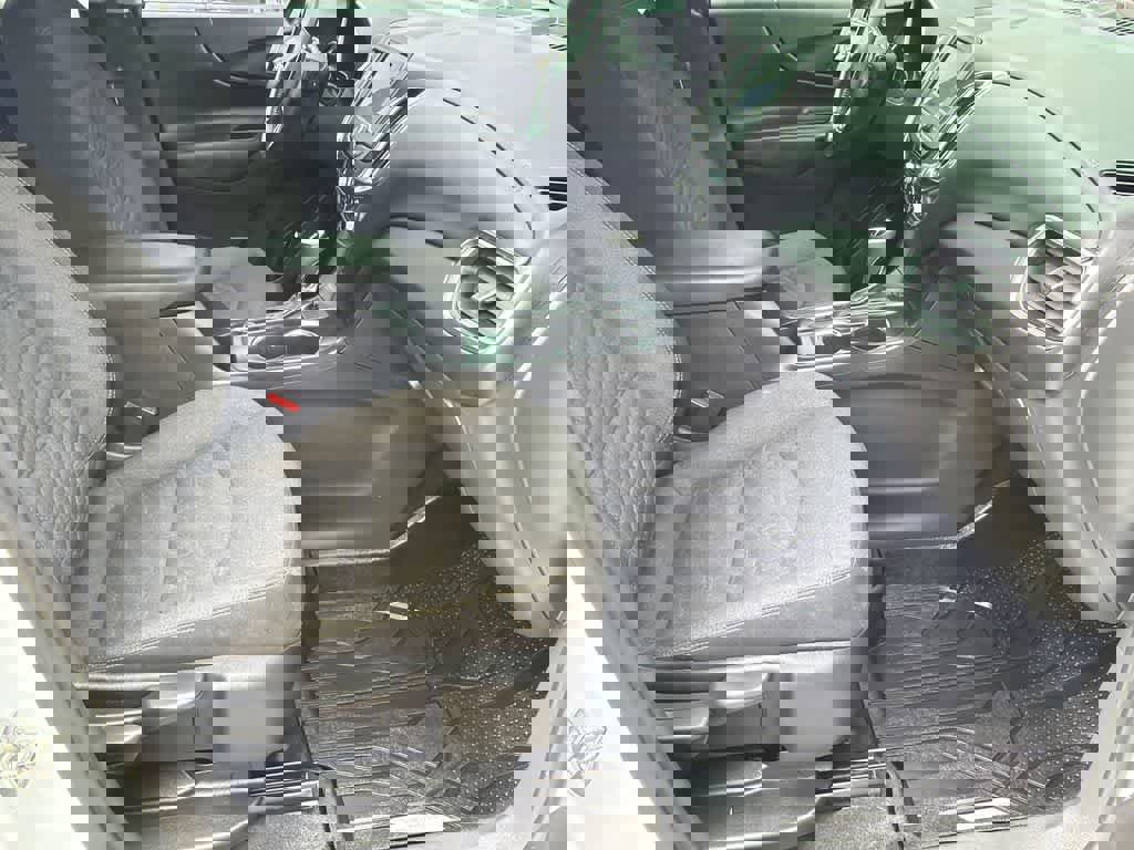 Used 2020 Chevrolet Equinox LT image 12