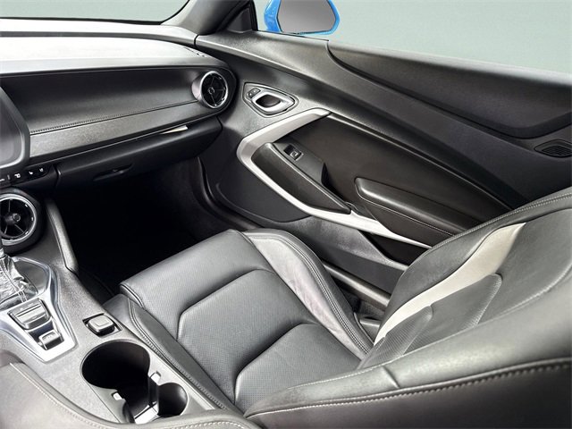 Used 2022 Chevrolet Camaro LT w/ RS Package image 22