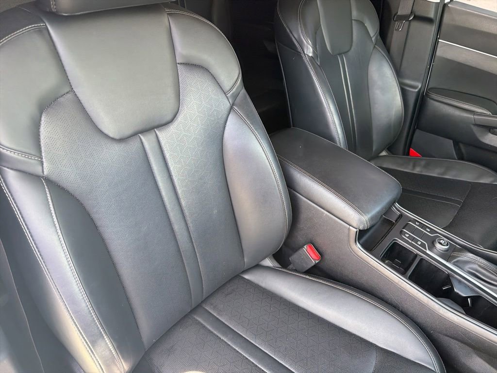 Used 2021 Kia Sorento S FWD image 13