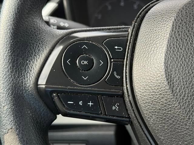 Used 2023 Toyota Corolla LE FWD image 22